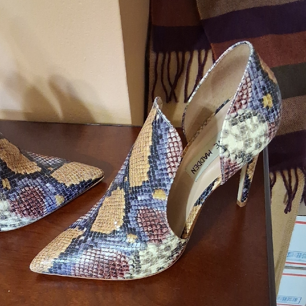 Steve Madden DOLLY/DOLL01S1. Multicolor Snakeskin Heels. 7 1/2M. Made In Brazil. - Picture 2 of 14